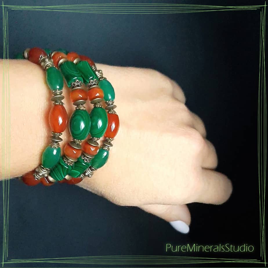 Bracelet made of Chrysoprase, Carnelian and Malachite - Image 2