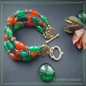 Bracelet made of Chrysoprase, Carnelian and Malachite
