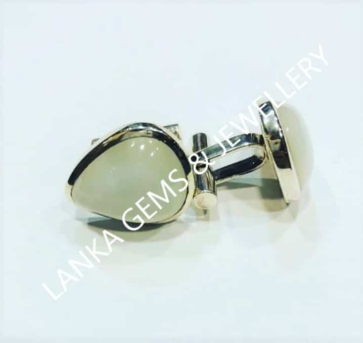 Pair of Cufflinks with Moonstone set in Sterling Silver - Image 2